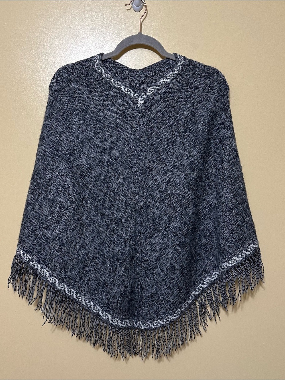 Alpaca Connection Alpaca Wool Poncho Fringe Women OS Gray